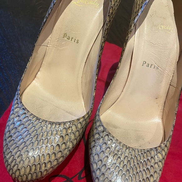 Christian Louboutin size 40 1/2 Python platforms - Picture 11 of 11